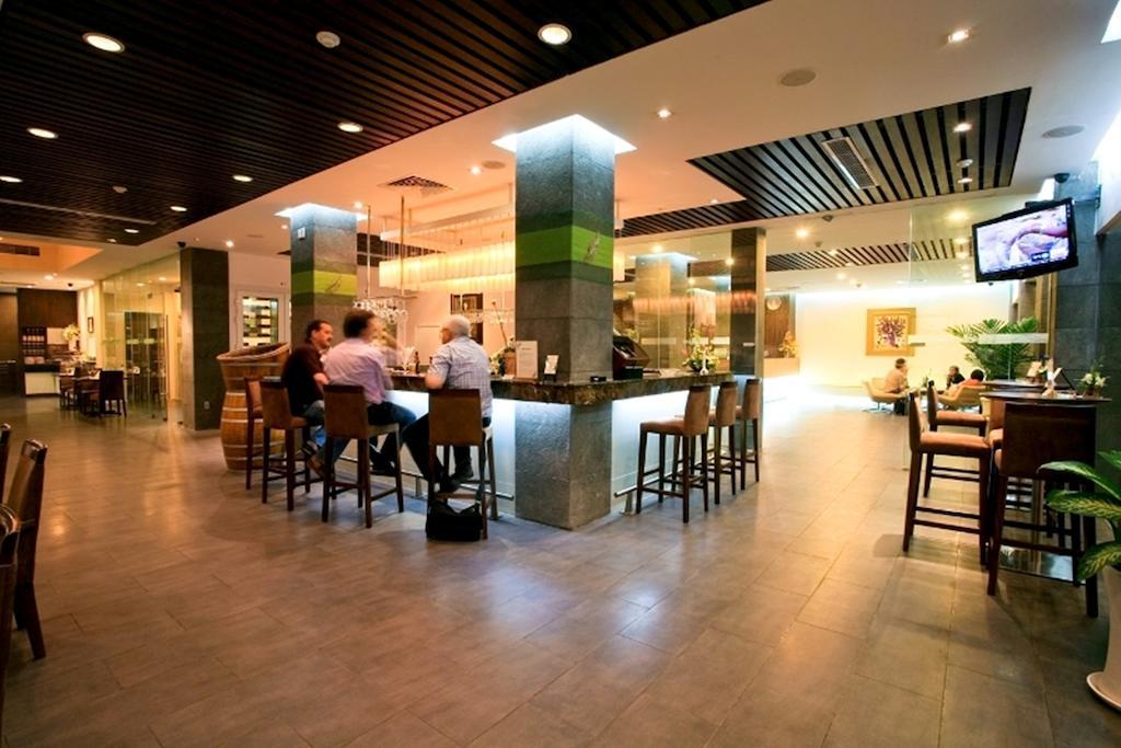 Norfolk Hotel Saigon Ho-Chi-Minh-Stadt Restaurant foto